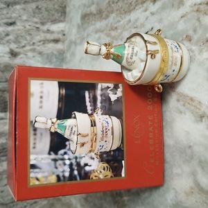 Lenox Celebrate 2000 trinket box